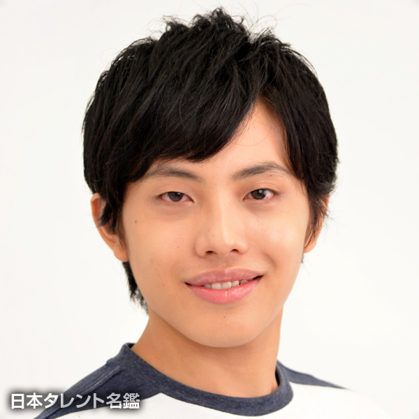吉田　龍星