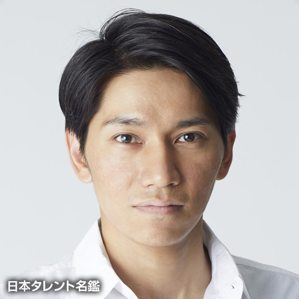 山本　佳志