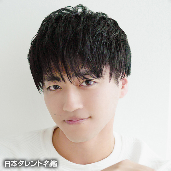 服部　想之介