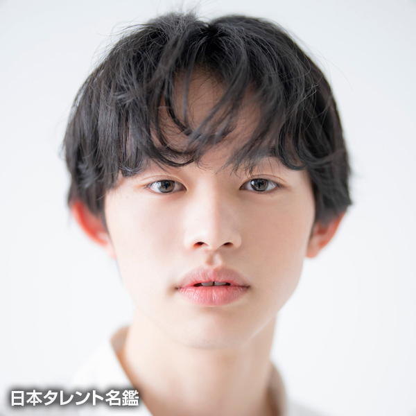 明石　陸
