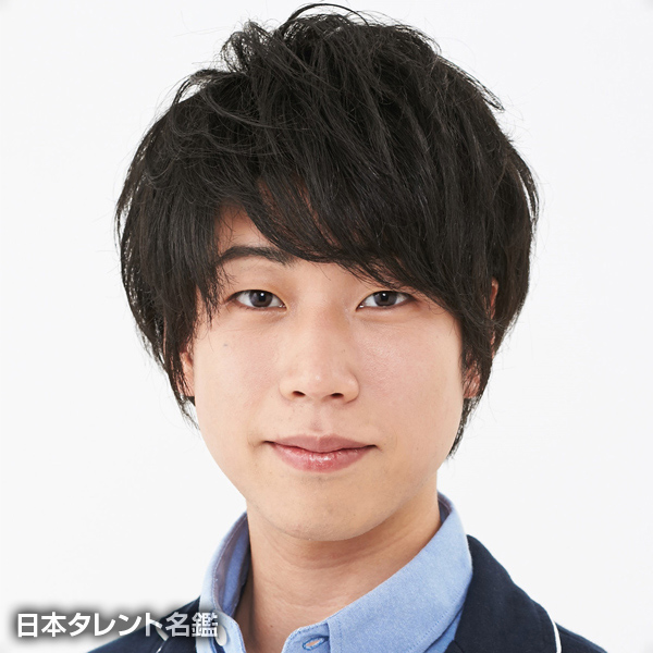 中野　亮輔