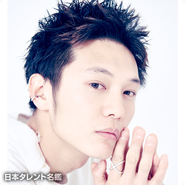 山崎　朋弥