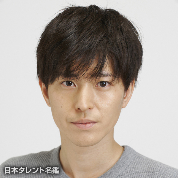 井上　翔