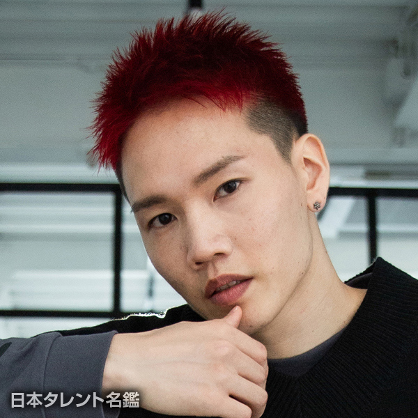 江口　史恭