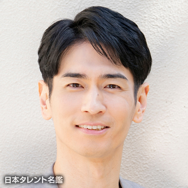 神山　卓也