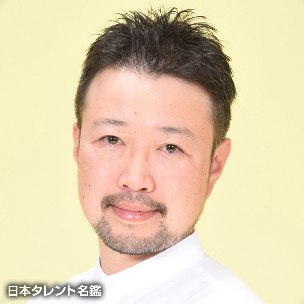 齋藤　健一郎