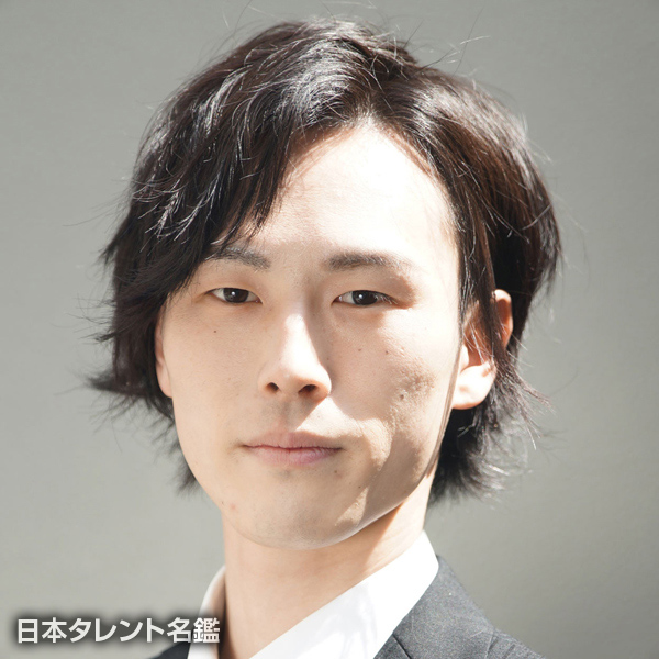 玉置　亮太