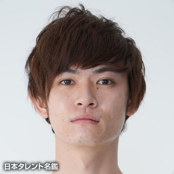石垣　涼磨