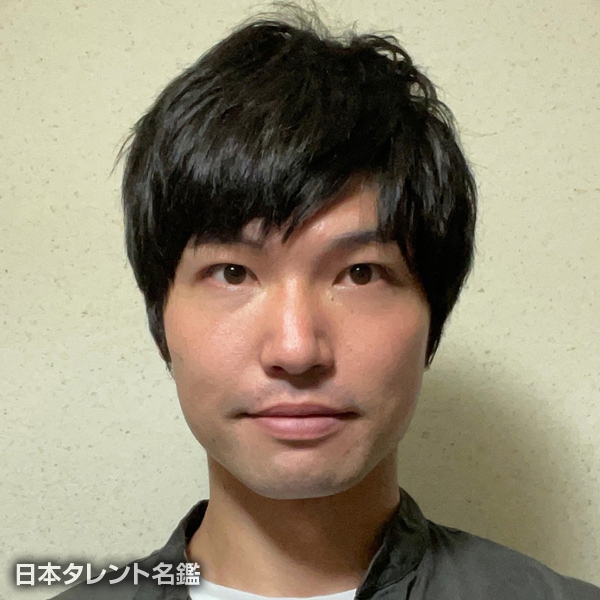 古米　翔大