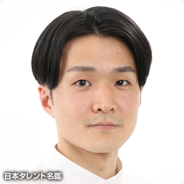 山本　直弥