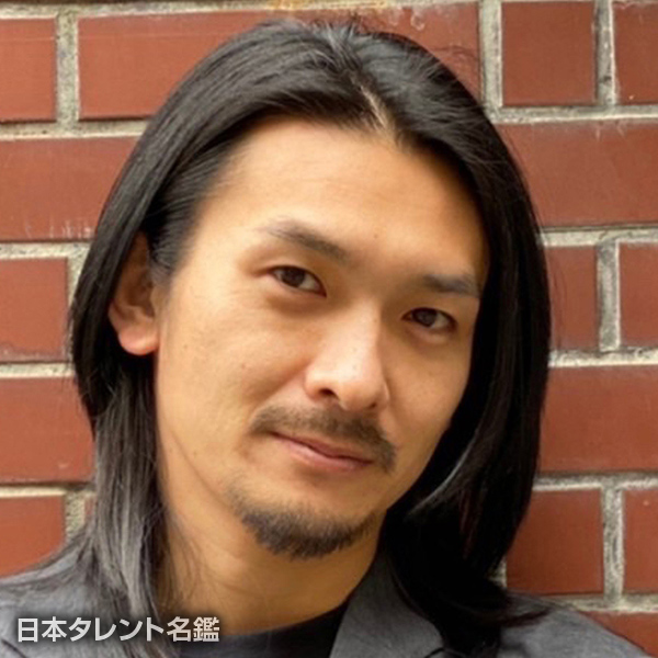 岩崎　健人