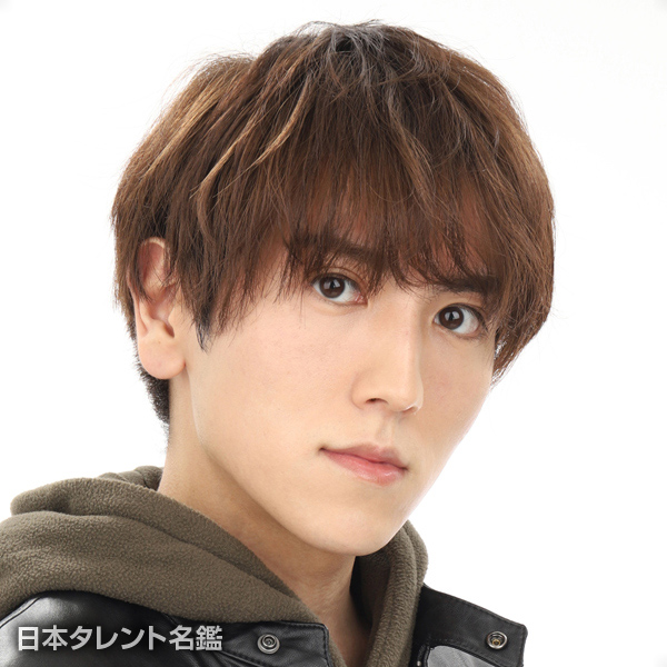 津田　拓也