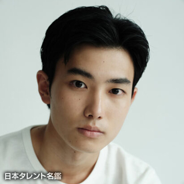 山田　健人