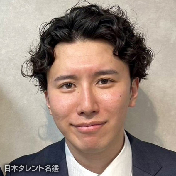 ミヤケ　タクマ