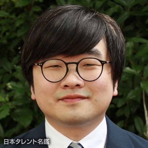 河野　通晃
