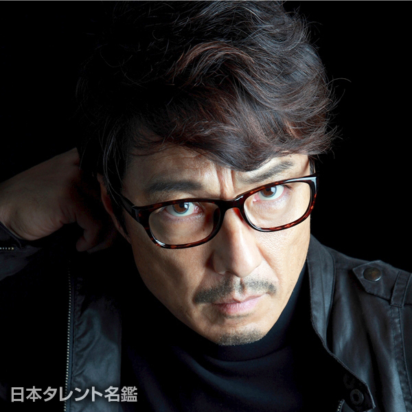 黒田　アーサー