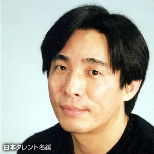 津田　二朗