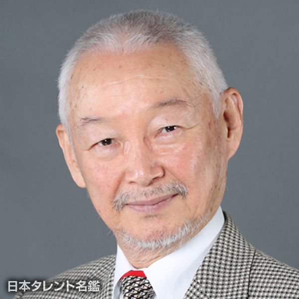 中　寛三