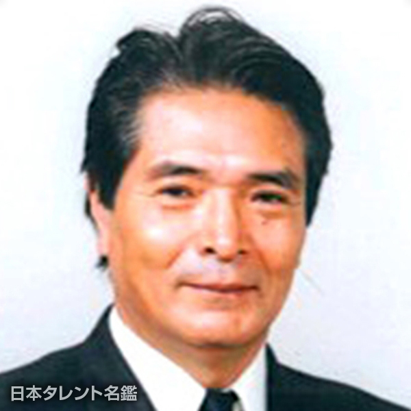 峰　憲吾