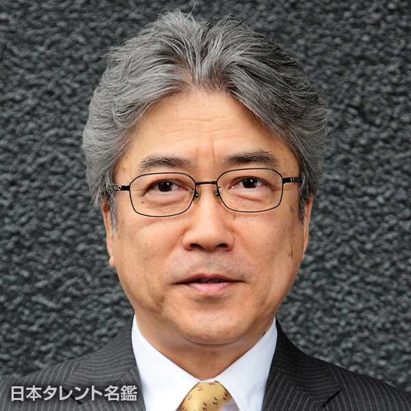 国枝　量平