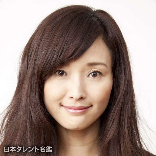 鈴木　麻衣花