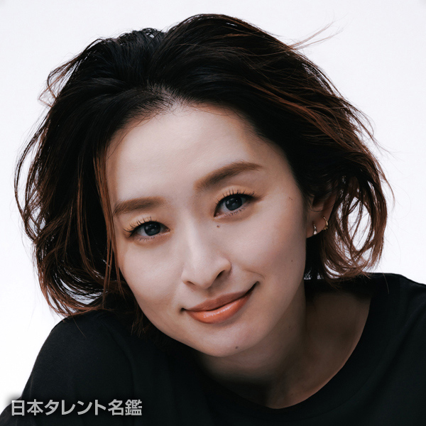 島袋　寛子