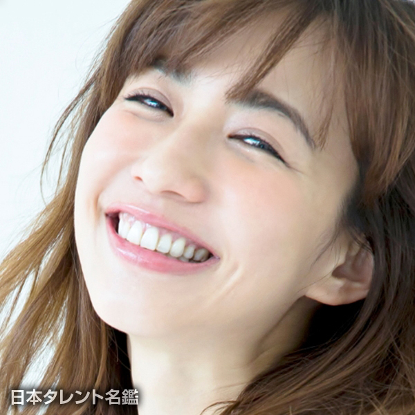 優木　まおみ