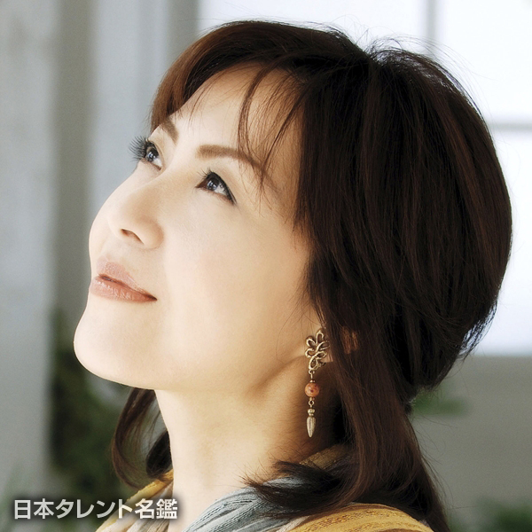 麻生　しおり
