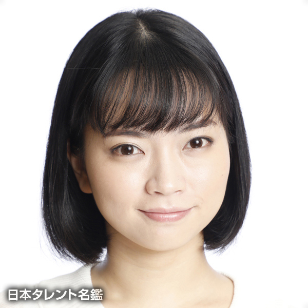 本間　理紗