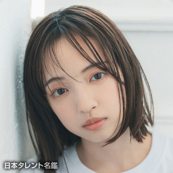 野口　真緒