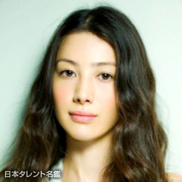高橋　マリ子