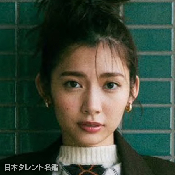 伊藤　梨沙子