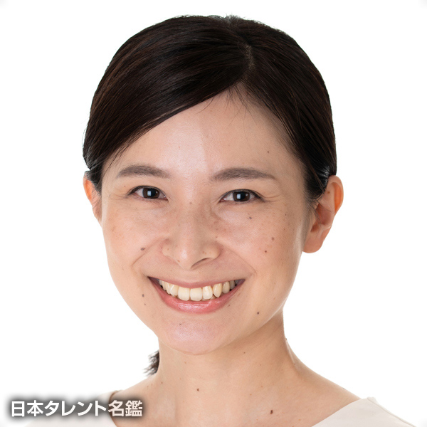 宮嶋　麻衣