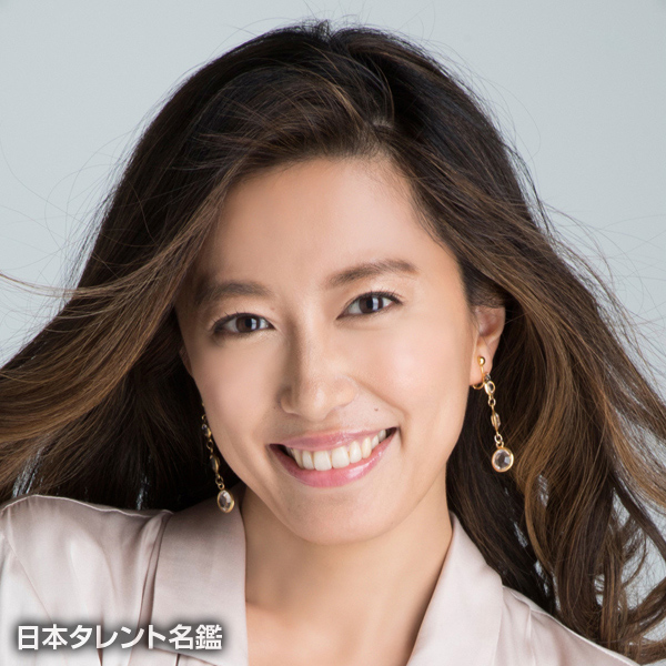 里田 まい