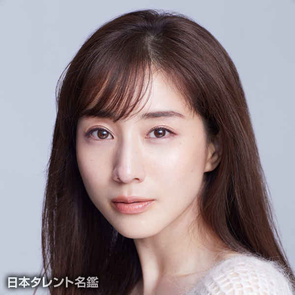 田中　みな実