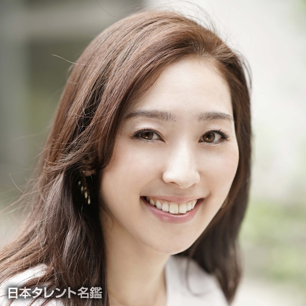 殿柿　佳奈