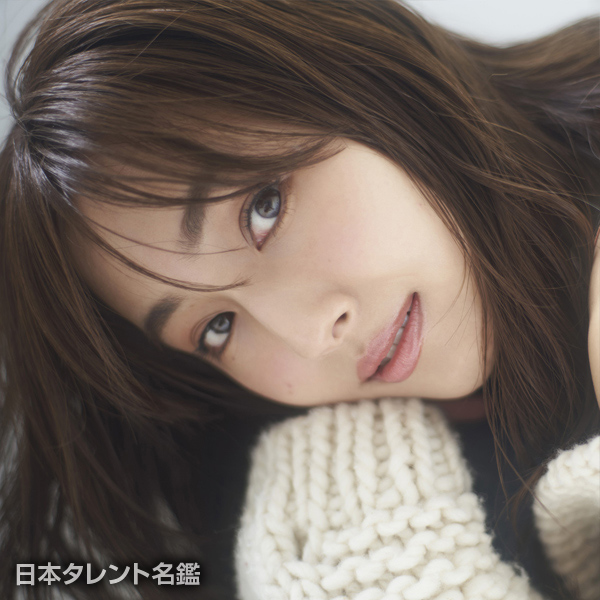 石川　理咲子