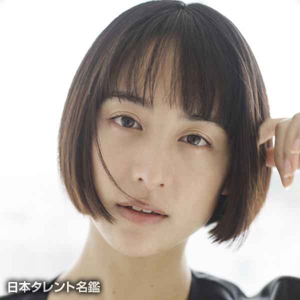 山本　美月