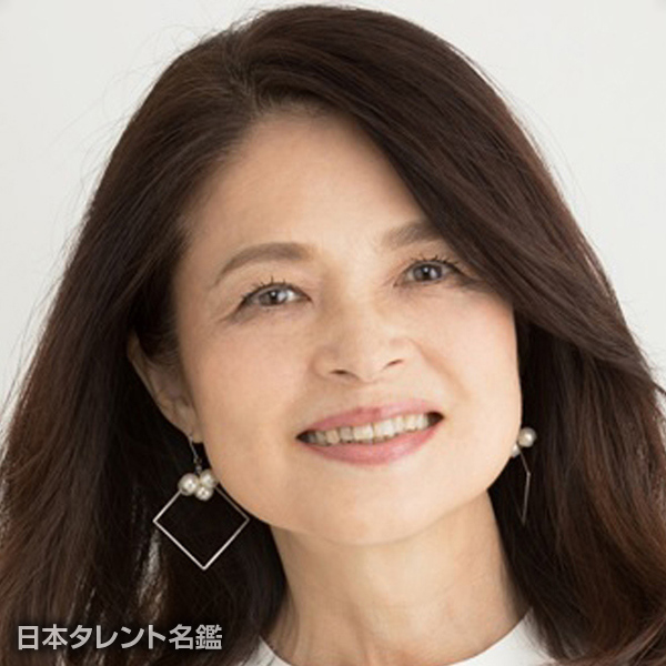 青木　英美