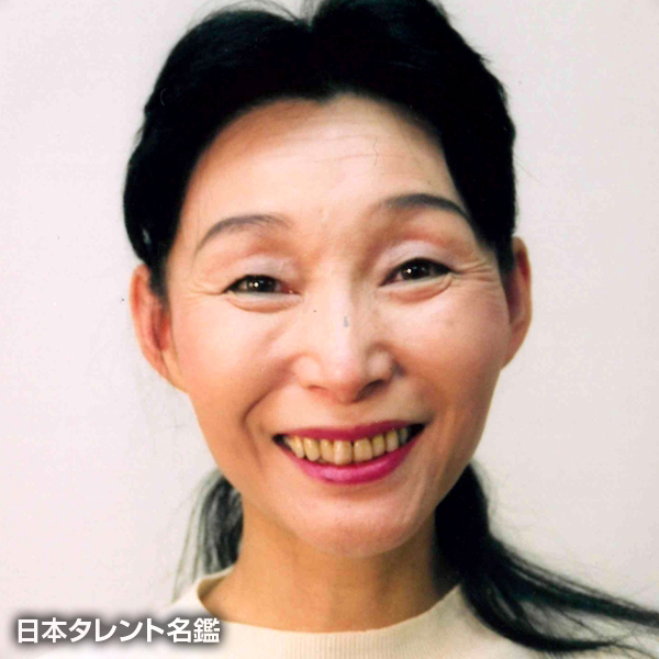 佳山　みな