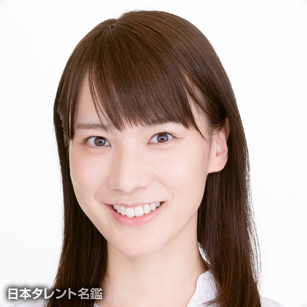 中根　百合香