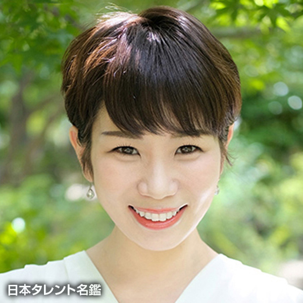 小川　麻希