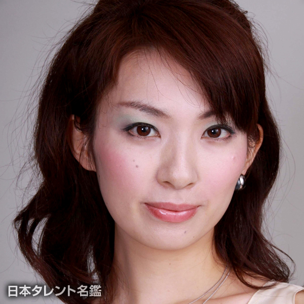 榊　りえ