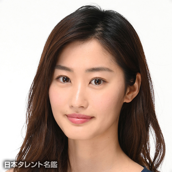 高柳　愛実
