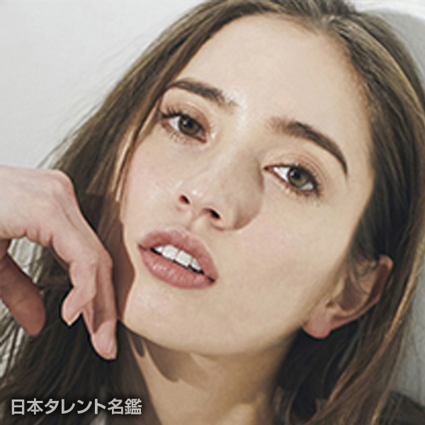 波音　ステファニー