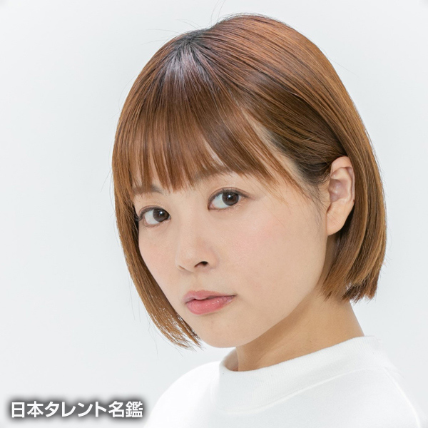 本多　真梨子