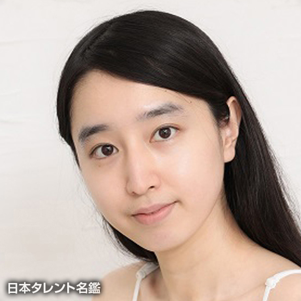 松本　麻里衣