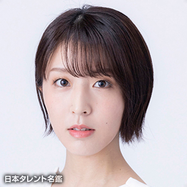 山城屋　理紗