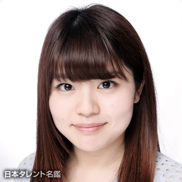 小林　ゆい