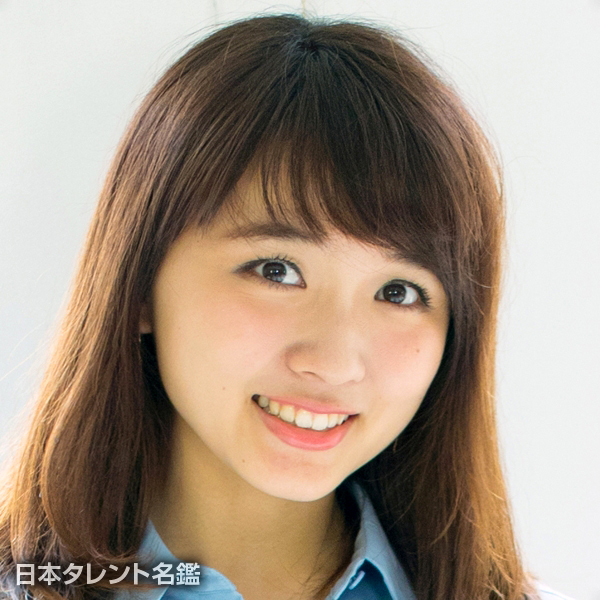 小林　日奈子